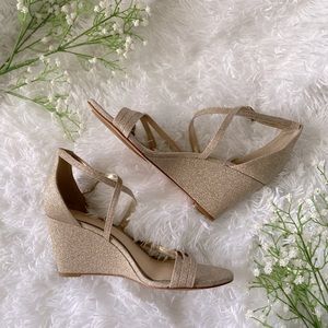 Jessica Simpson Wedges